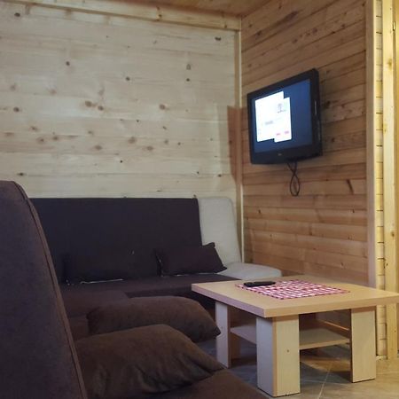 Vacation Home Sajra Kulen Vakuf Εξωτερικό φωτογραφία