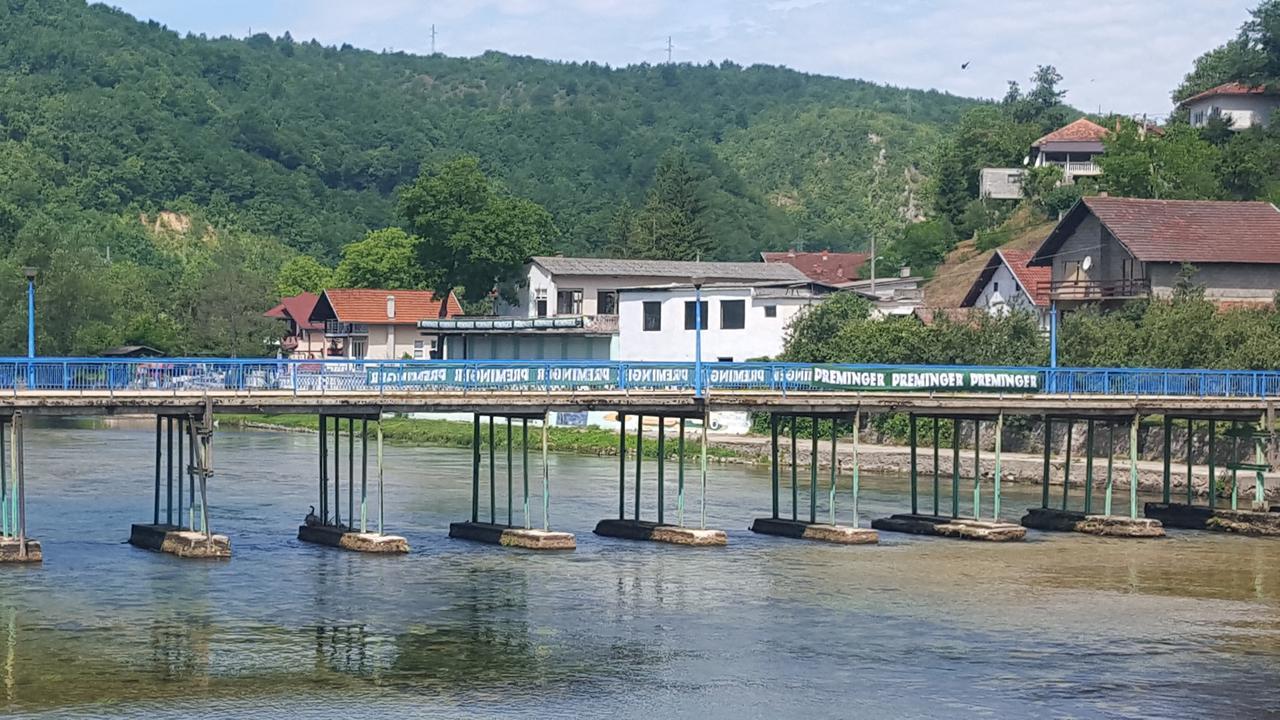Vacation Home Sajra Kulen Vakuf Εξωτερικό φωτογραφία