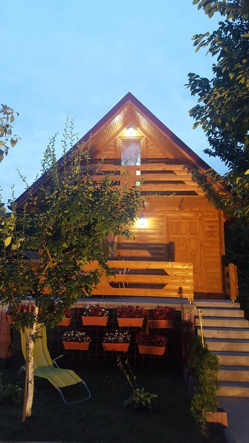 Vacation Home Sajra Kulen Vakuf Εξωτερικό φωτογραφία